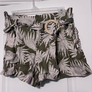 Tahari 100% Linen Tropical Belted Shorts High Rise Coastal Boho Size Large